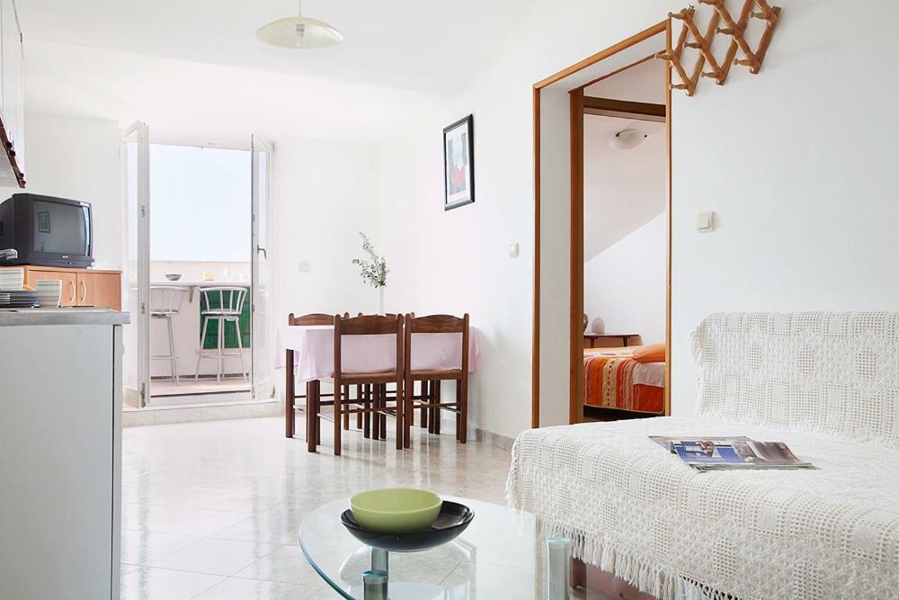 Apartments Iris Rabac Extérieur photo