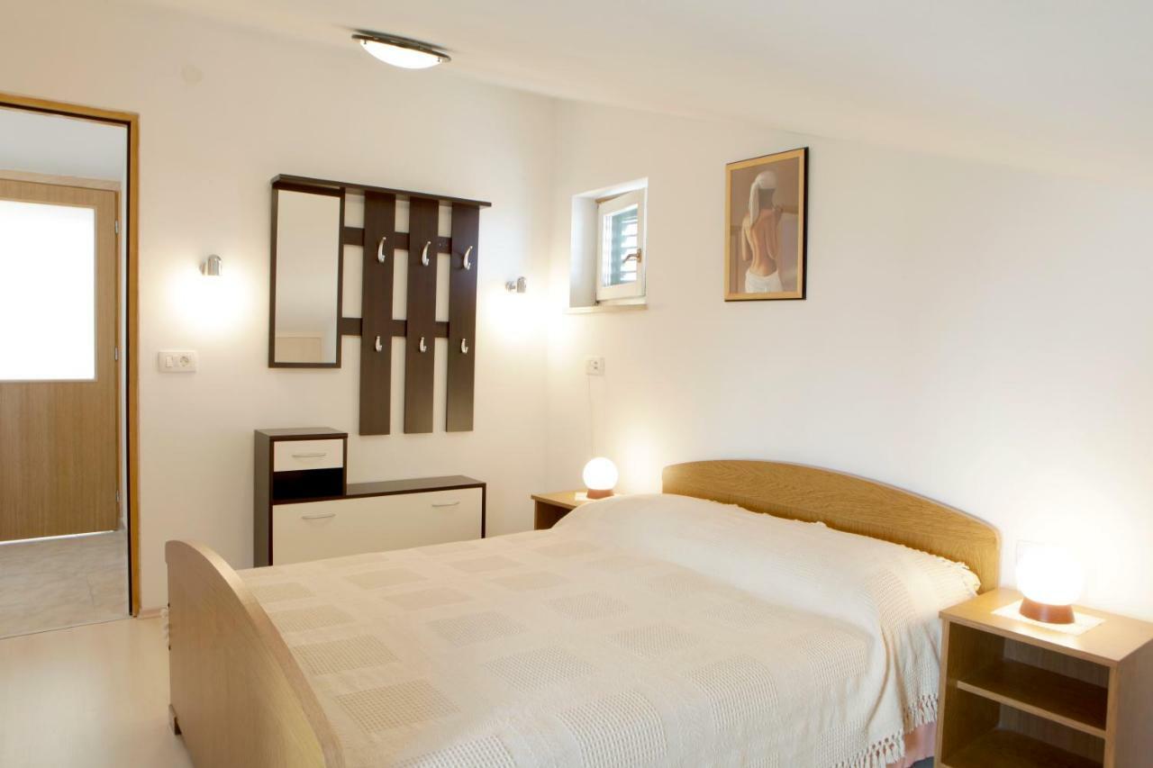 Apartments Iris Rabac Extérieur photo